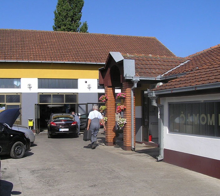 AUTO CENTAR JAĆIMOVIĆ