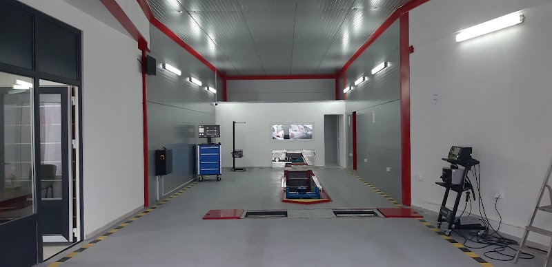 Auto centar Tomin