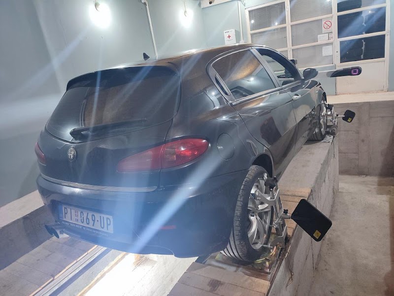 Auto Centar Visok