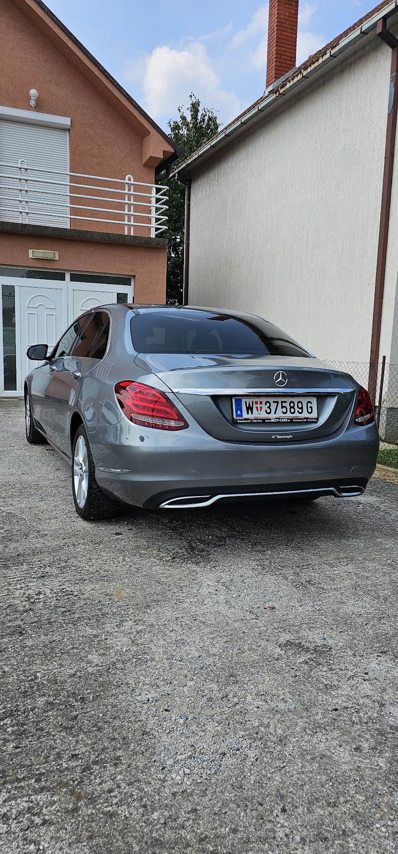 Auto Detailing & Services Ub