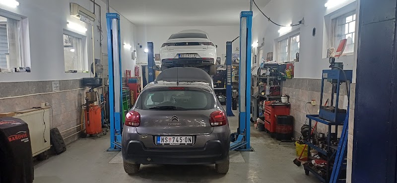 Auto servis "Barović"