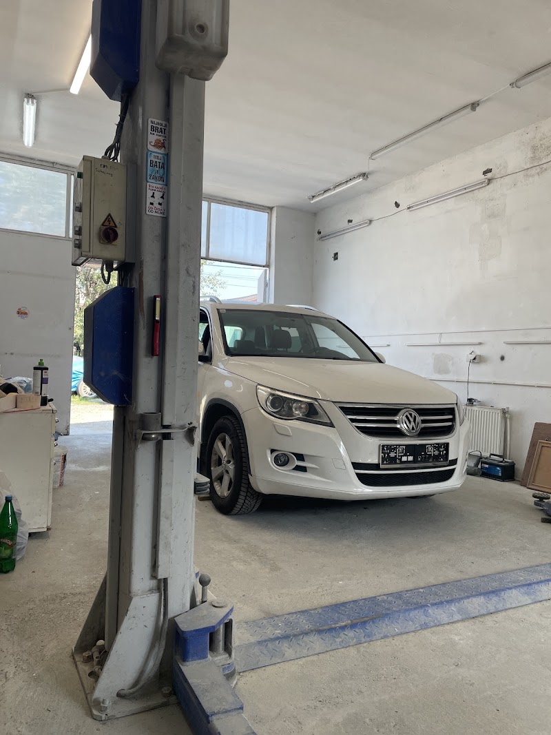 Auto Servis "Crnjaković"