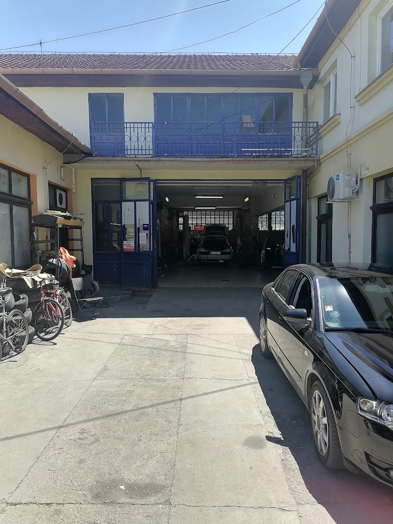 AUTO SERVIS DARKO