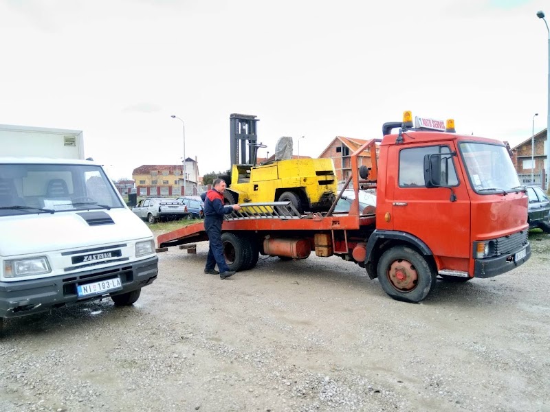 Auto servis i šlep služba JOCA