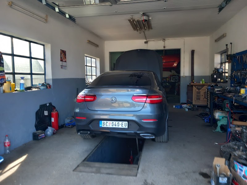 AUTO SERVIS MAŠIĆ