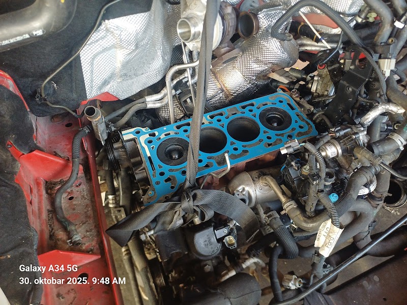 Auto servis NECA LA