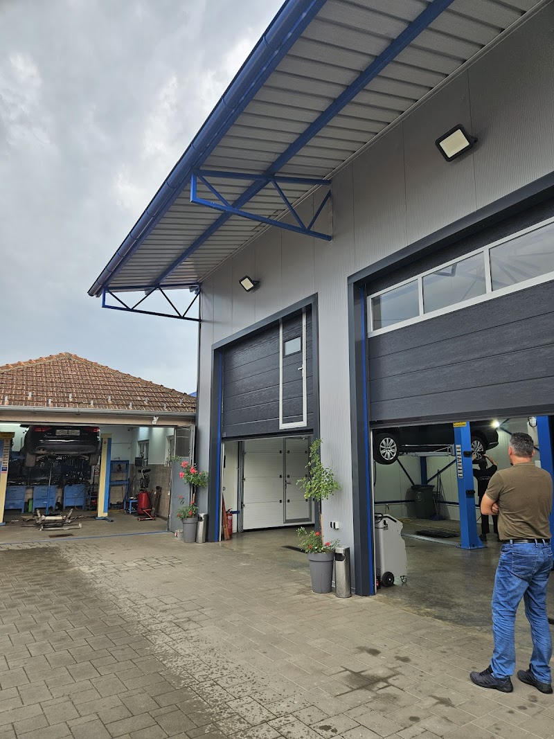 Autocentar MIlos