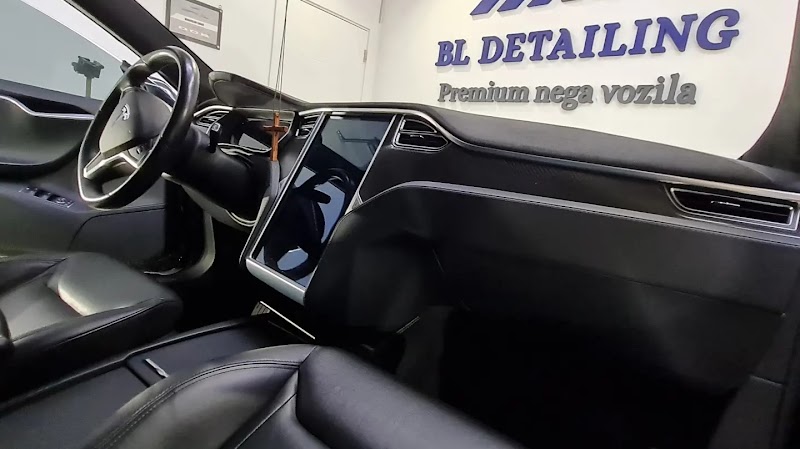BL detailing premium nega vozila- Poliranje automobila-Dubinsko pranje- Inđija