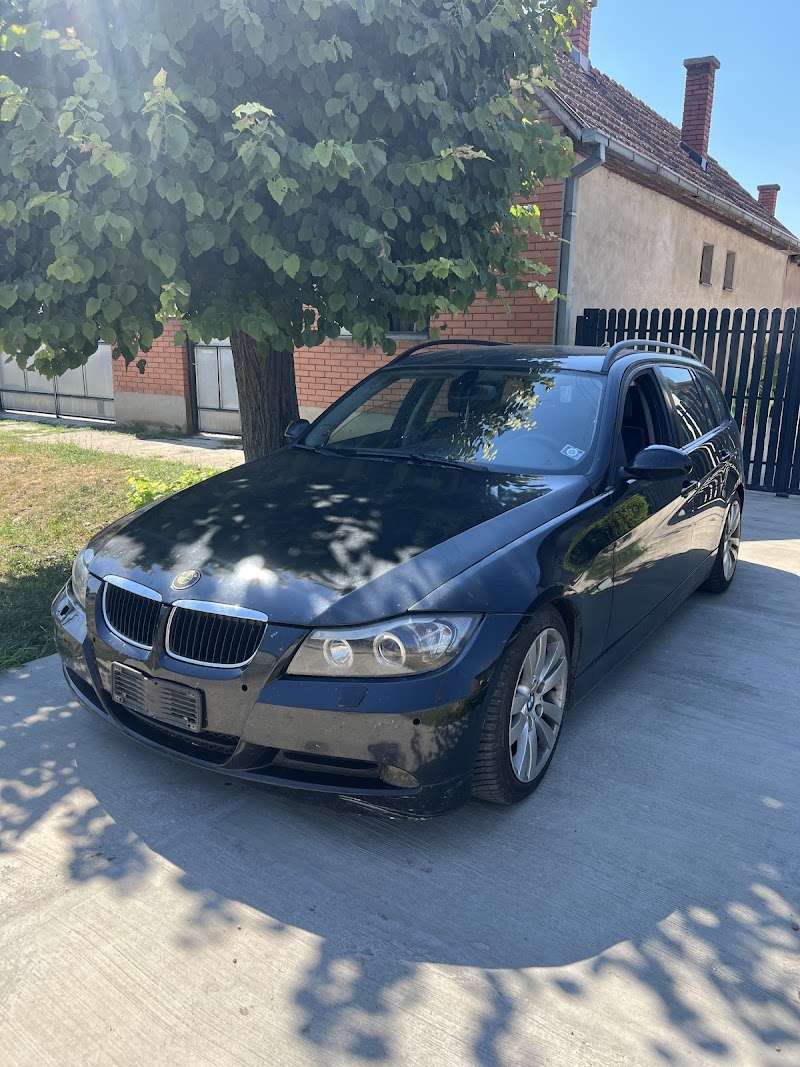 BMW DELOVI PETAR