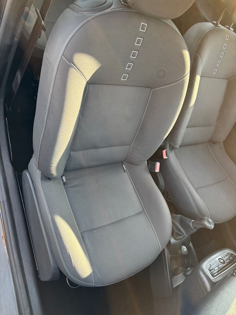 Dubinsko pranje i poliranje automobila Niš