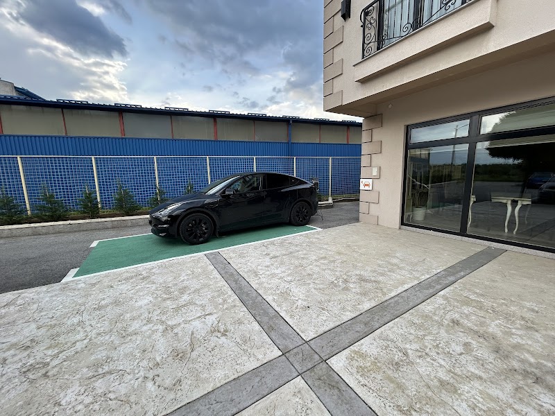 Electric Vehicle Charging Station