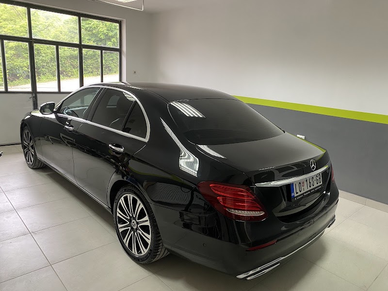 “KD AUTO” Popravka automobila ostecenih gradom (ledom) i drugih slicnih ostecenja bez farbanja.