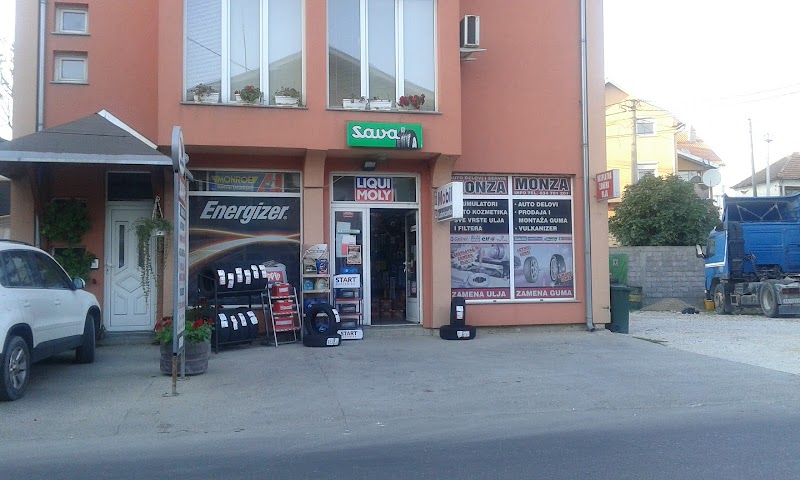 MONCA PLUS