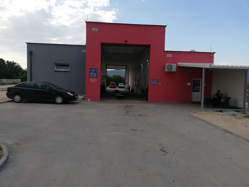 Privredno društvo Auto centar Zlatković 017 DOO Bujanovac
