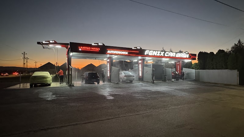 Samousluzna autoperionica FENIX
