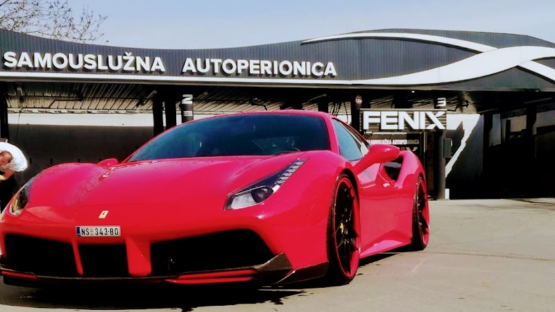 Samouslužna autoperionica FENIX