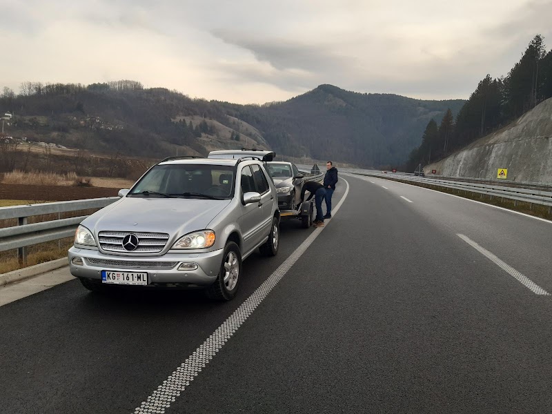 Šlep služba Roske - Požega - Izdavanje / iznajmljivanje auto prikolica