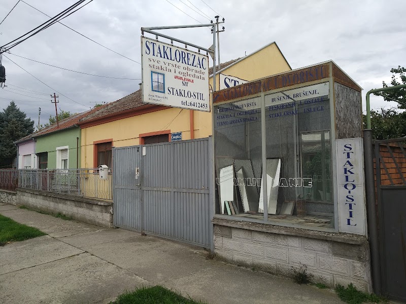 STAKLO STIL