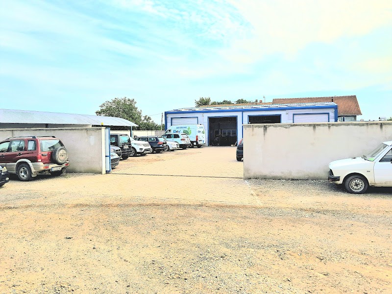 Towing Service and Garage Europe