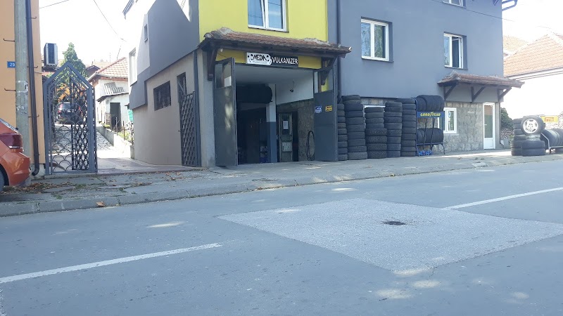 VULKANIZER MEDA - AUTO-MOTO PROGRAM